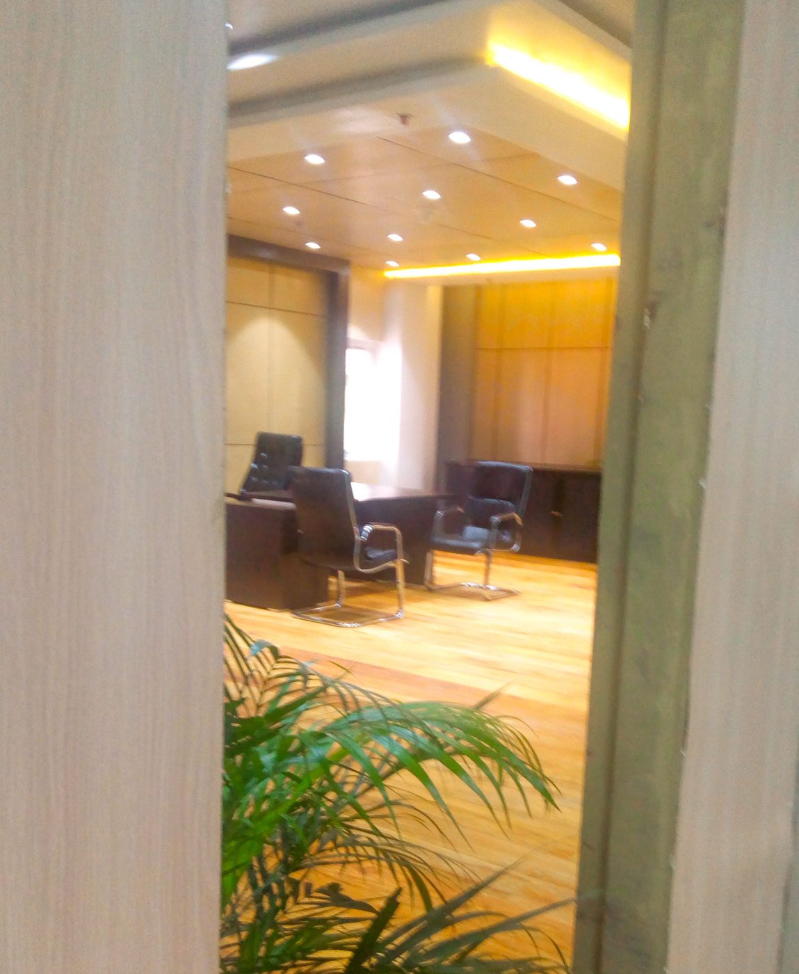 SECRETARY'S OFFICE. Transportation Secretary Arthur Tugade's office was immediately put to use receiving guests  