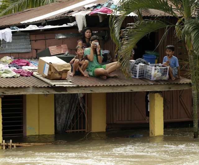 Death toll climbs to 41 as more floods threaten PH