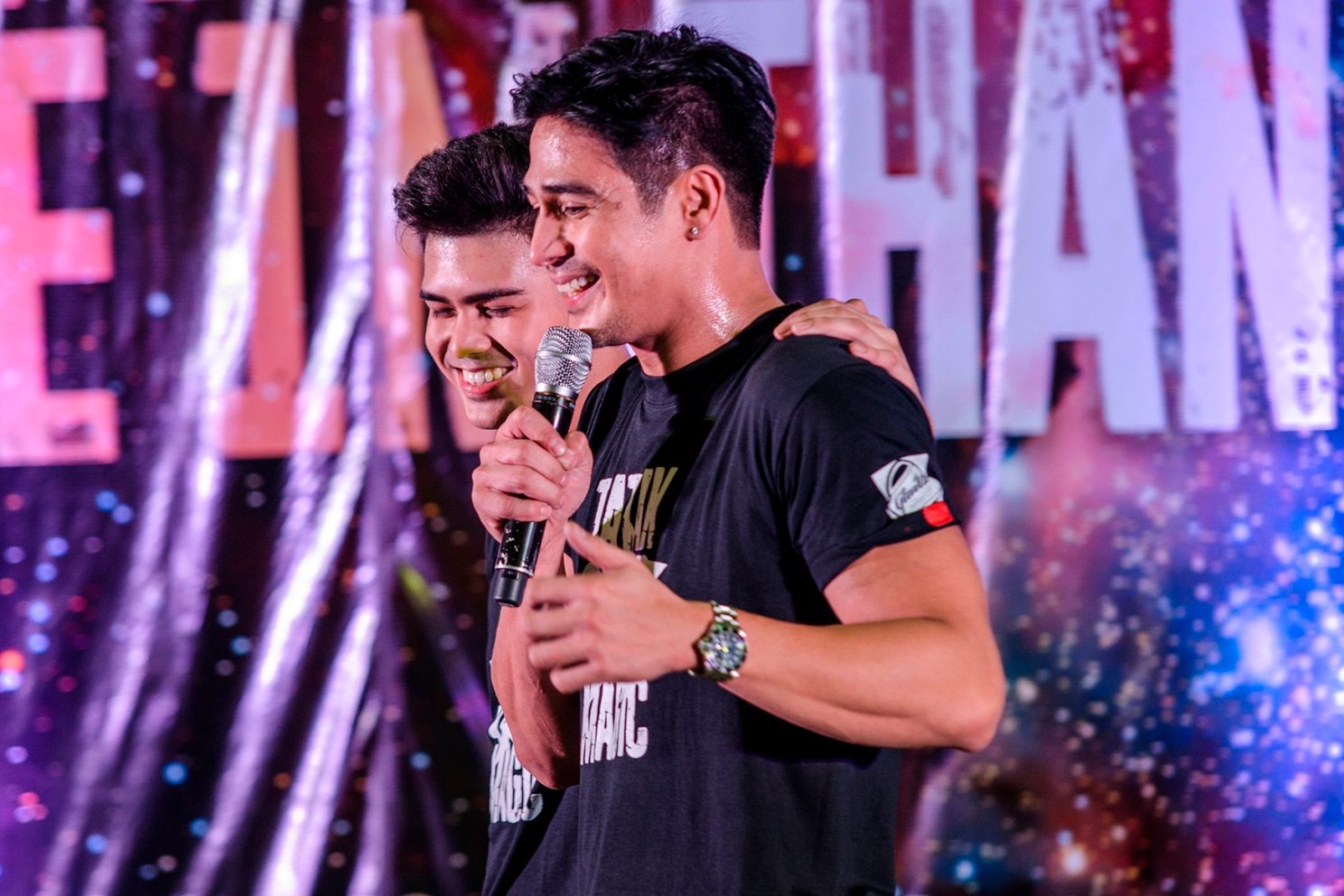 IN PHOTOS: Kathryn, Maja, Piolo, and more thrill fans at Star Magic mall show