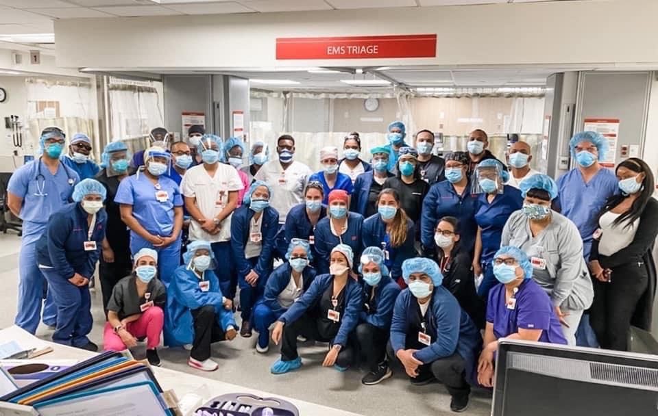 EMERGENCY CREW. Nurses at the New York Presbyterian/Columbia University Medical Center pose for a group photo during some downtime. Photo courtesy of Sinnung 