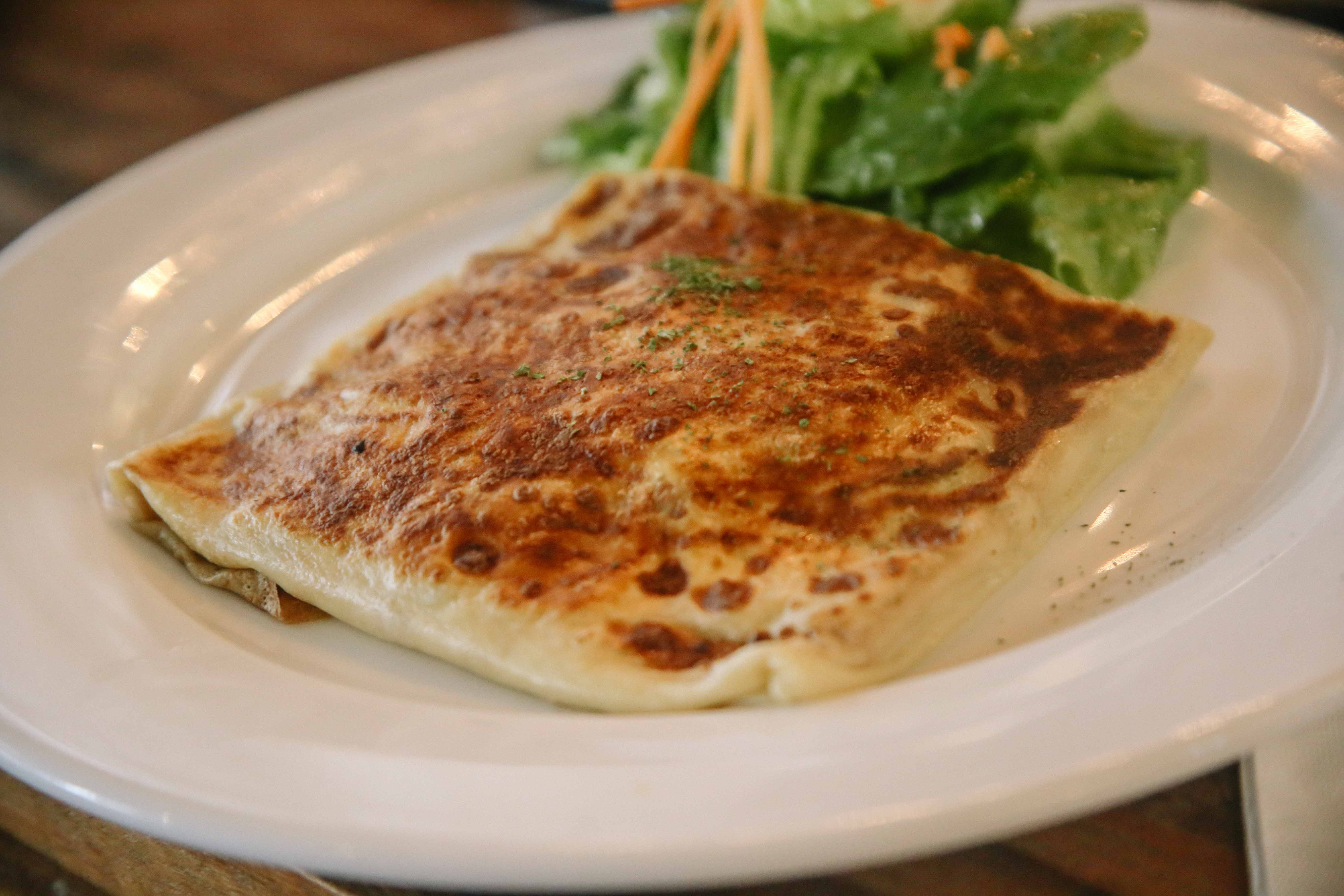 Campagne crepe (P215). Photo by Paolo Abad/Rappler  