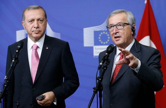 EU, Turkey’s Erdogan try to hammer out migrant crisis plan