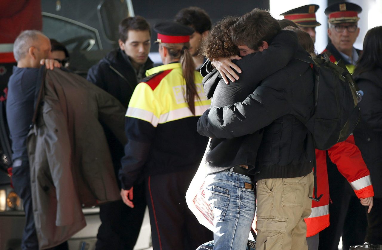 Germanwings offers families initial aid of 50,000 euros