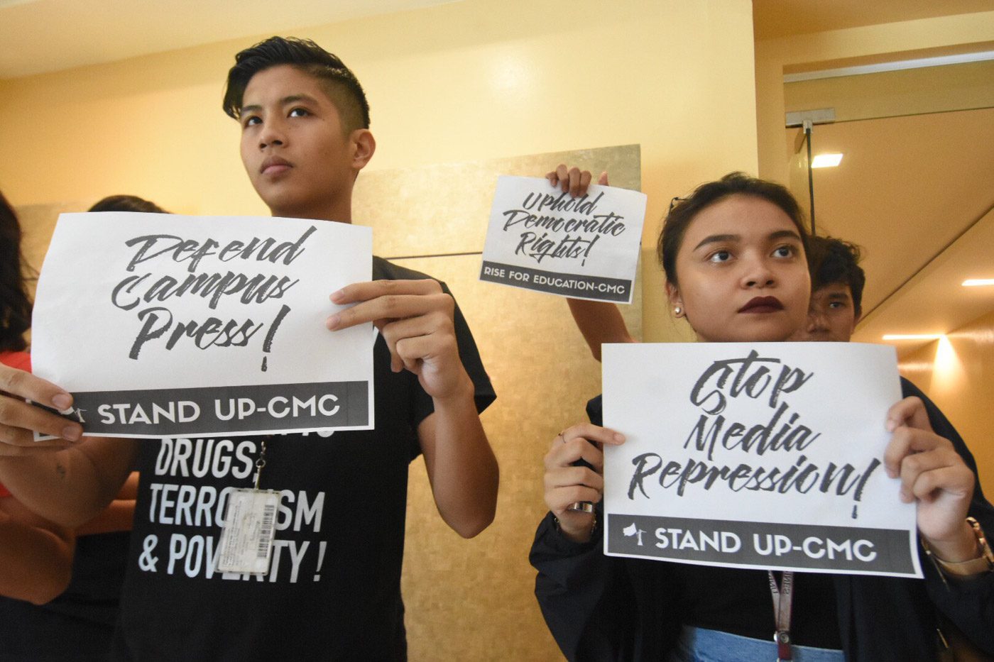 STOP MEDIA REPRESSION. UP Diliman College of Mass Communications students holds a protest against the oppression of media by the Duterte government. Photo by Angie de Silva/Rappler 