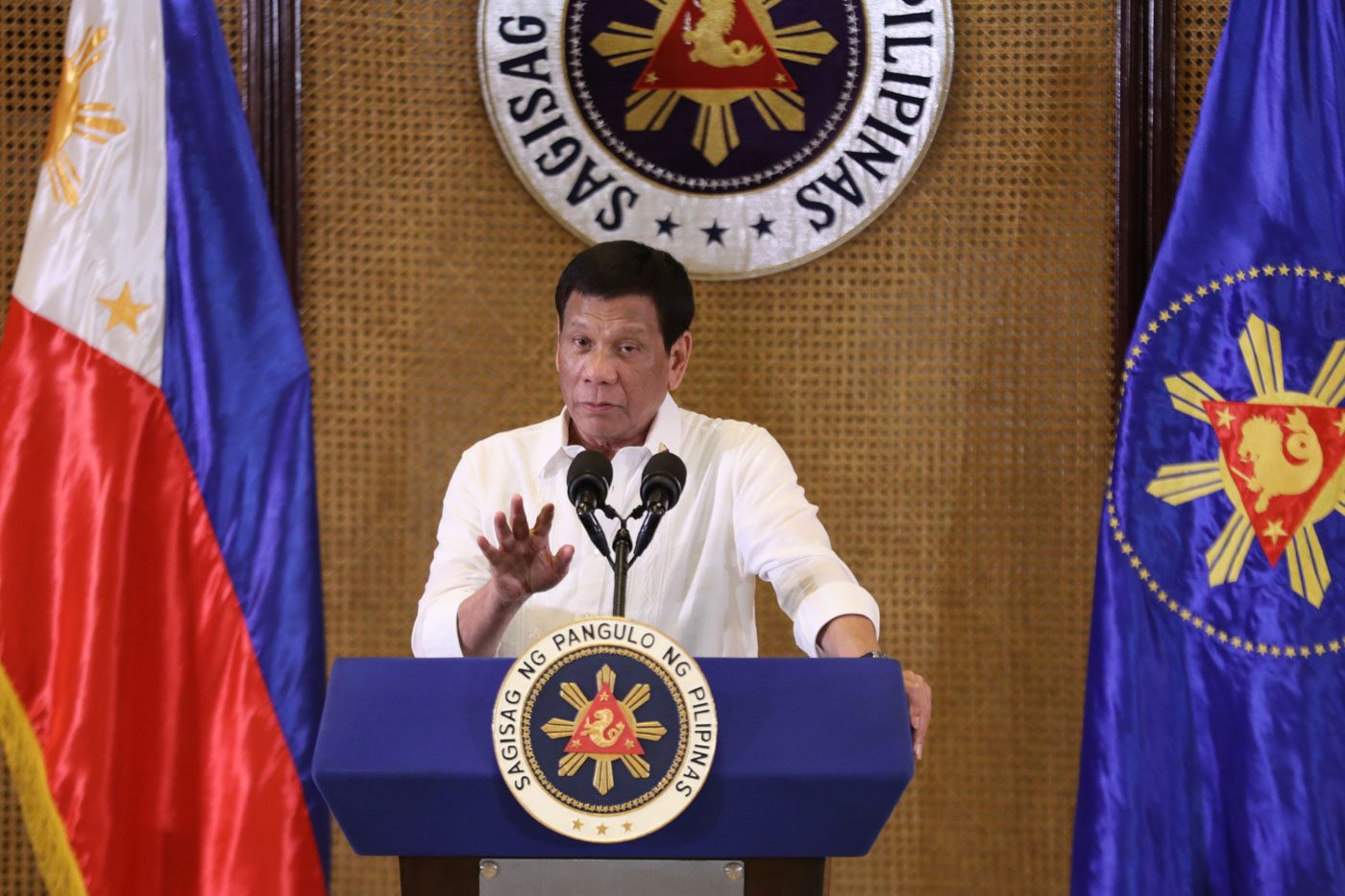 Duterte: No Cabinet post for Robredo because ‘I don’t trust her’