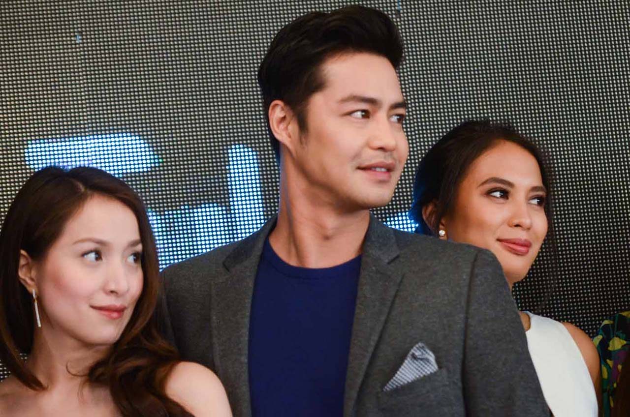'TUBIG AT LANGIS.' Zanjoe with his co-stars in an upcoming series, Cristine Reyes and Isabelle Daza. Photo by Alecs Ongcal/Rappler 