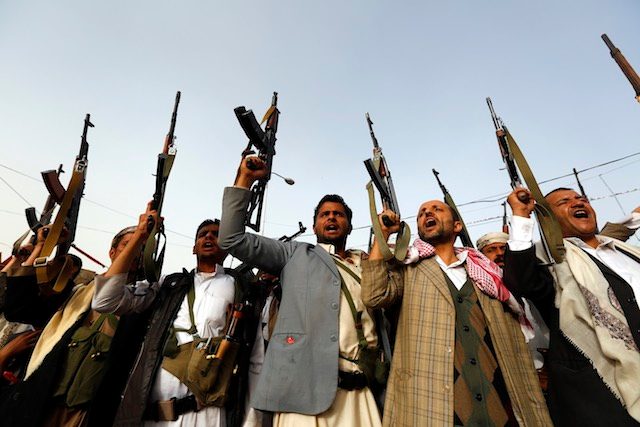 Yemen rebels advance in battleground Aden