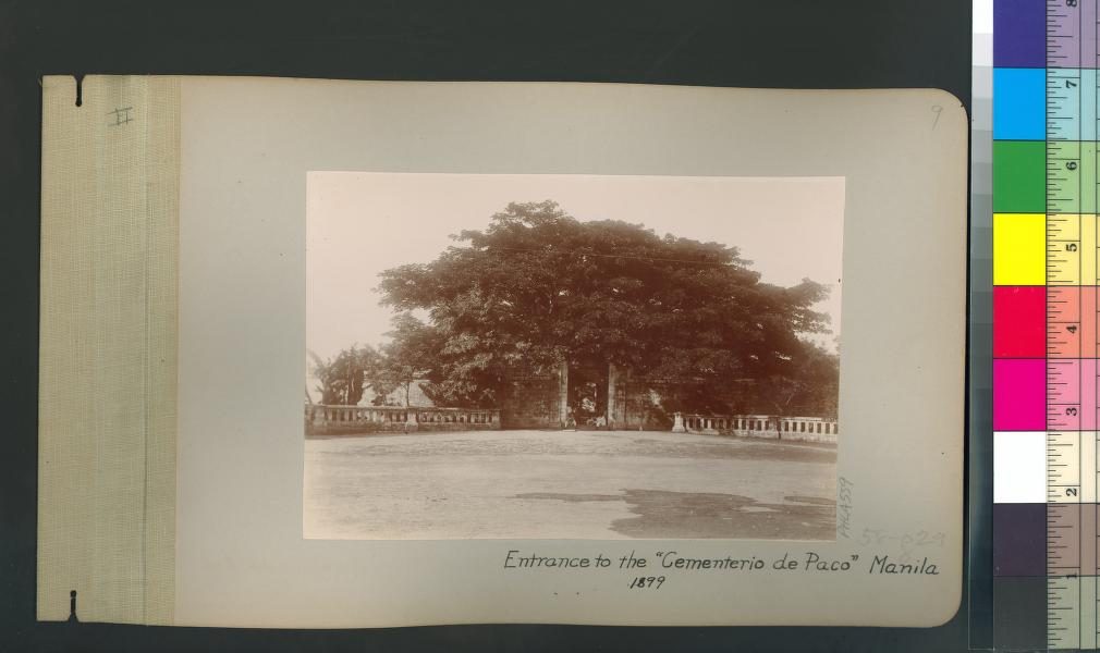OLD ENTRANCE. Paco Park's entrance in 1899, when it was still used as a cemetery. Photo from the University of Michigan Library Digital Collections.

 