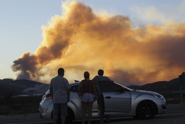 More than 82,000 flee California fires – authorities