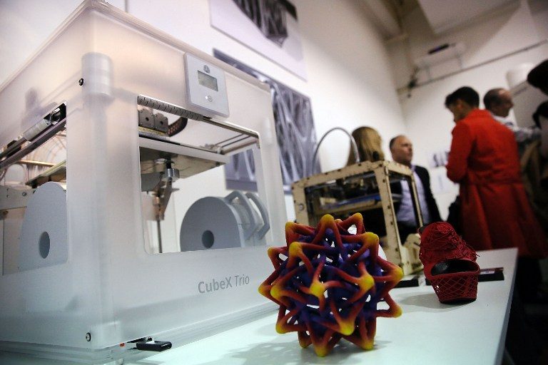 Auto, aerospace industries warm up to 3D printing