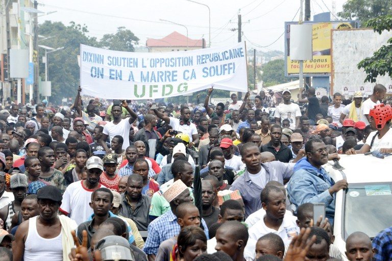 Young man killed as 500,000 protest Guinea government
