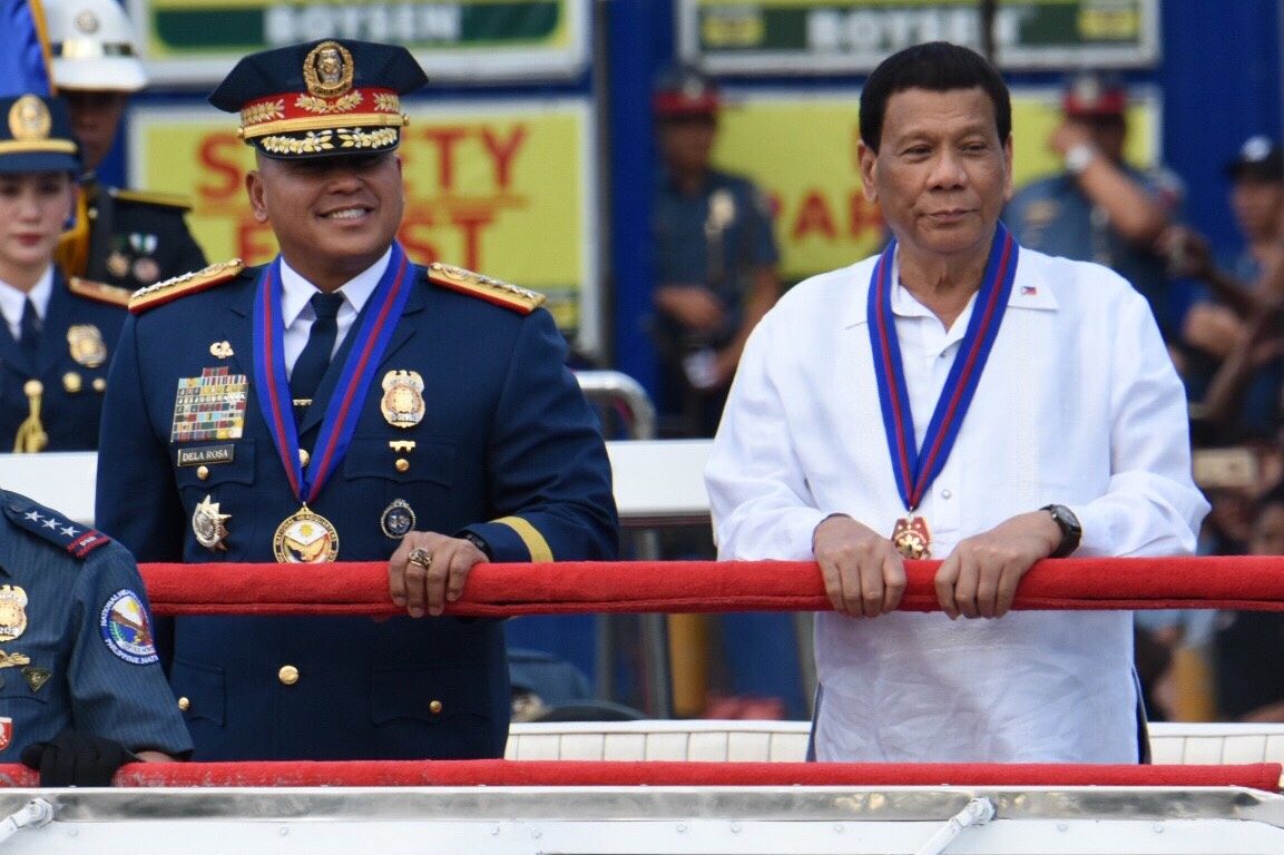 Duterte hails Dela Rosa for ‘unprecedented accomplishments’ as PNP chief
