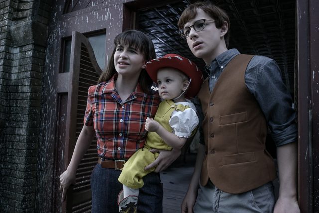 'A SERIES OF UNFORTUNATE EVENTS.' From left to right: Malina Weissman as Violet Baudelaire, Presley Smith as Sunny Baudelaire, and Louis Hynes as Klaus Baudelaire.  