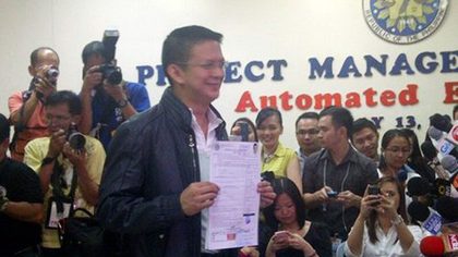 Chiz Escudero files his certificate of candidacy. Photo courtesy of Judee Aguilar.
