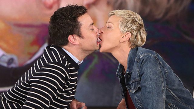 WATCH: Jimmy Fallon, Ellen DeGeneres kiss after Golden Globes-themed game