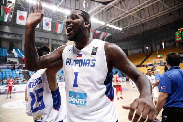 WORTH IT. Andray Blatche celebrates as his courage and determination to fight the pain in his ankle pays off with the win over Iran. Photo from FIBA 