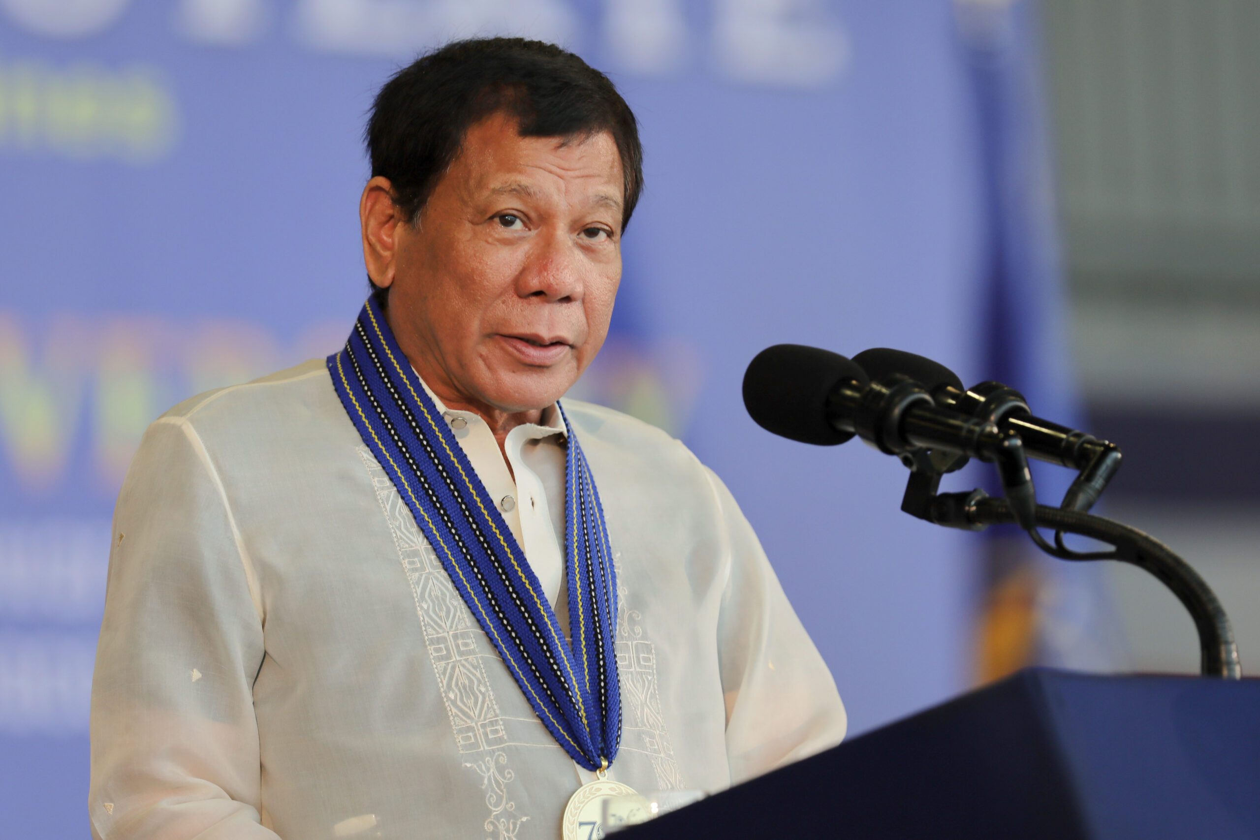Duterte claims Rappler ‘fully owned by Americans’