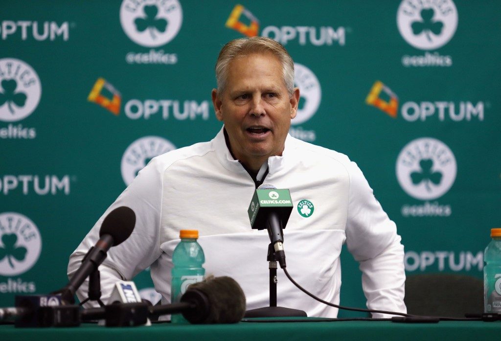 Celtics president Danny Ainge suffers mild heart attack