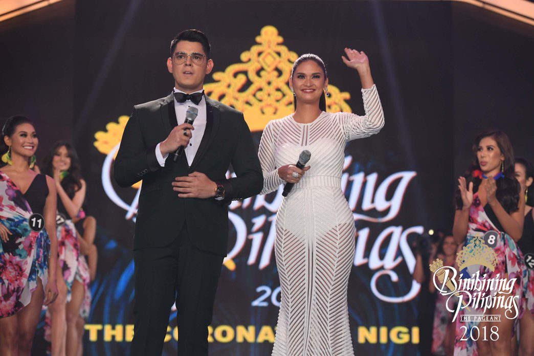 HOSTS. Miss Universe 2015 Pia Wurtzbach returns as host this time with Richard Gutierrez. Photo from Facebook/Bb Pilipinas 