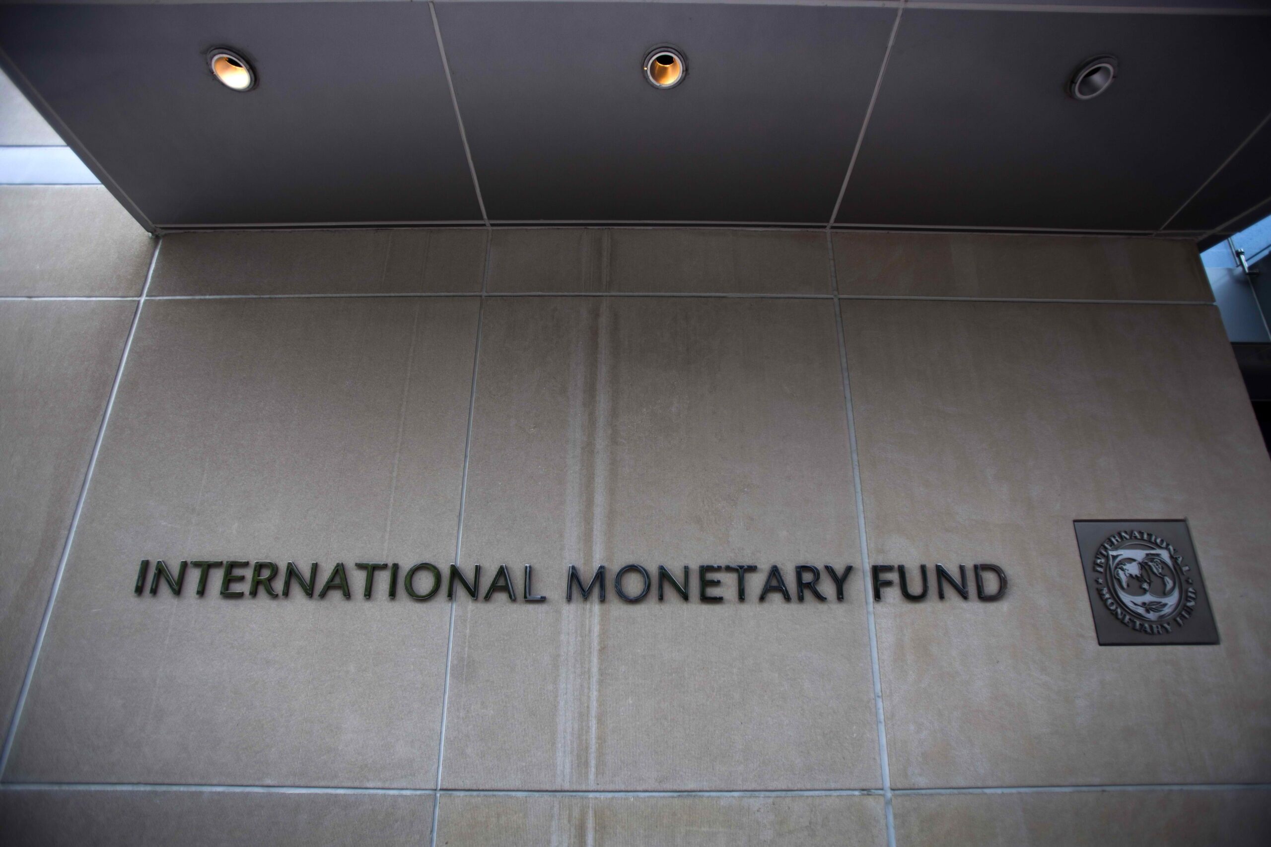 IMF says not recanting on neoliberalism, austerity