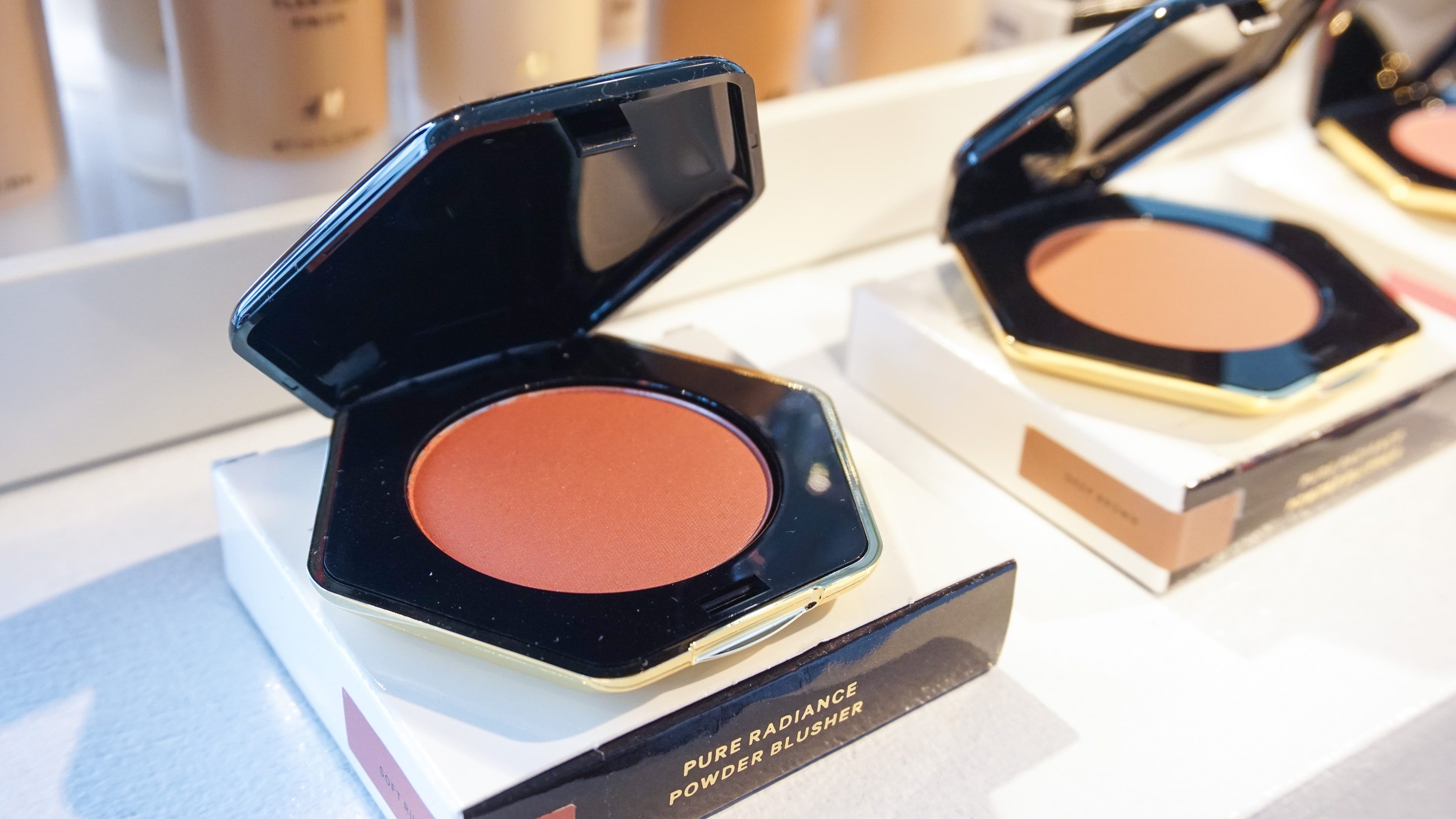 Pure Radiance Powder Blusher in Soft Russet (L) and Deep Brown (R) (P799)  