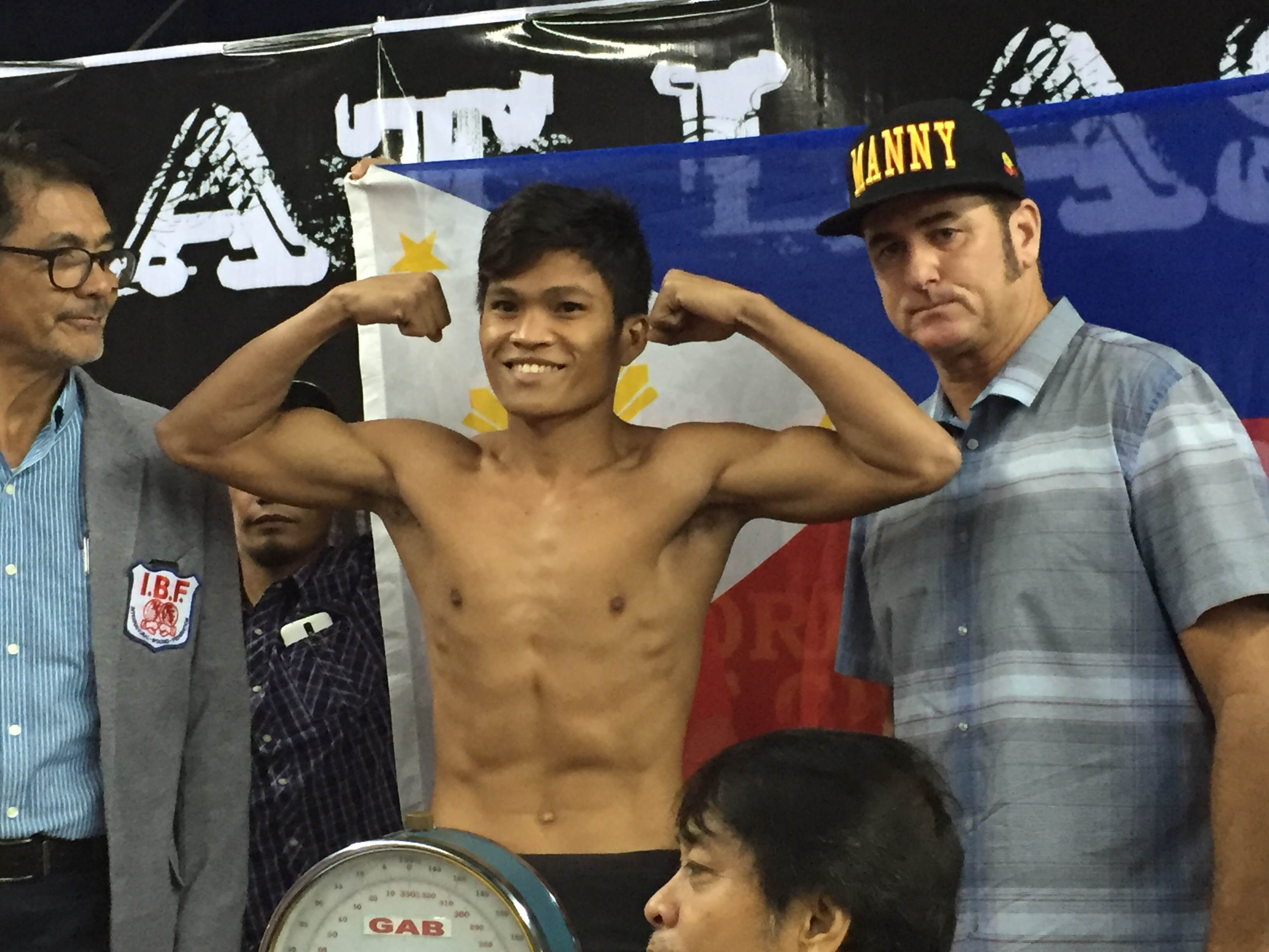 Jerwin Ancajas isn't bothered by making a small purse for his first world title fight. Photo by Ryan Songalia/Rappler 