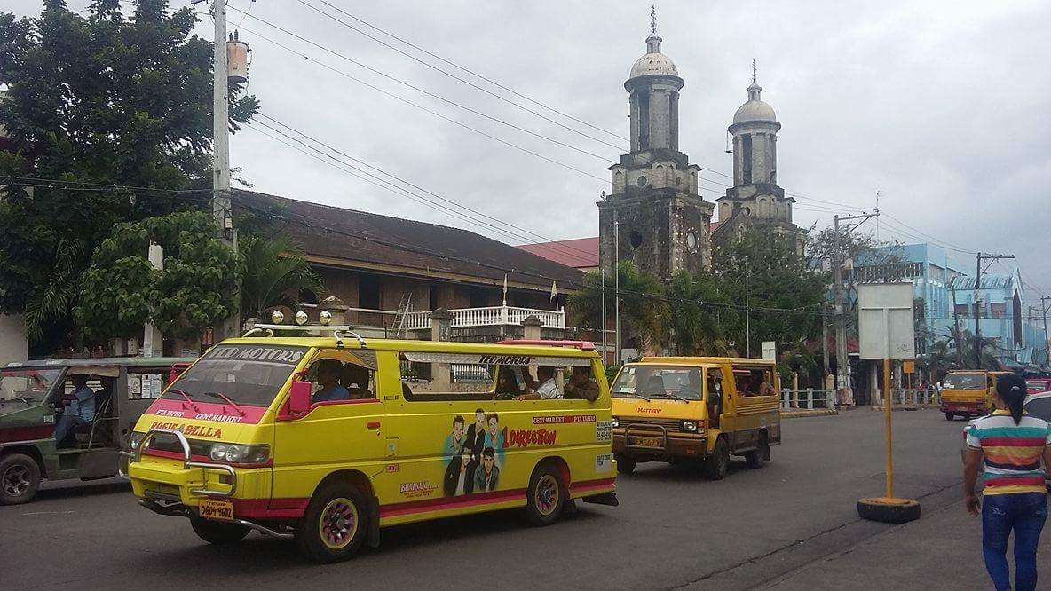 Jeepney fare rollback implemented in Western Visayas