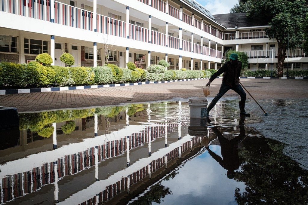 Kenya declares school year ‘lost,’ classes back in 2021