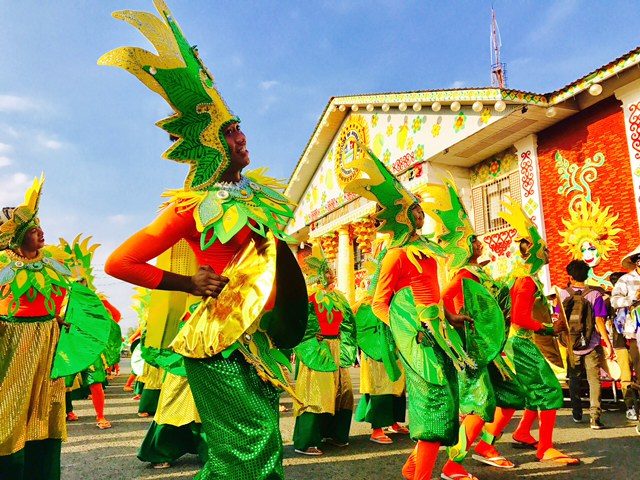 IN PHOTOS: Zambales Mango Festival 2017 street dance parade
