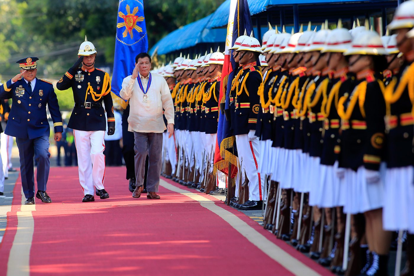 Duterte confers Order of Lapu-Lapu to 104 PNP, BFP, BJMP personnel