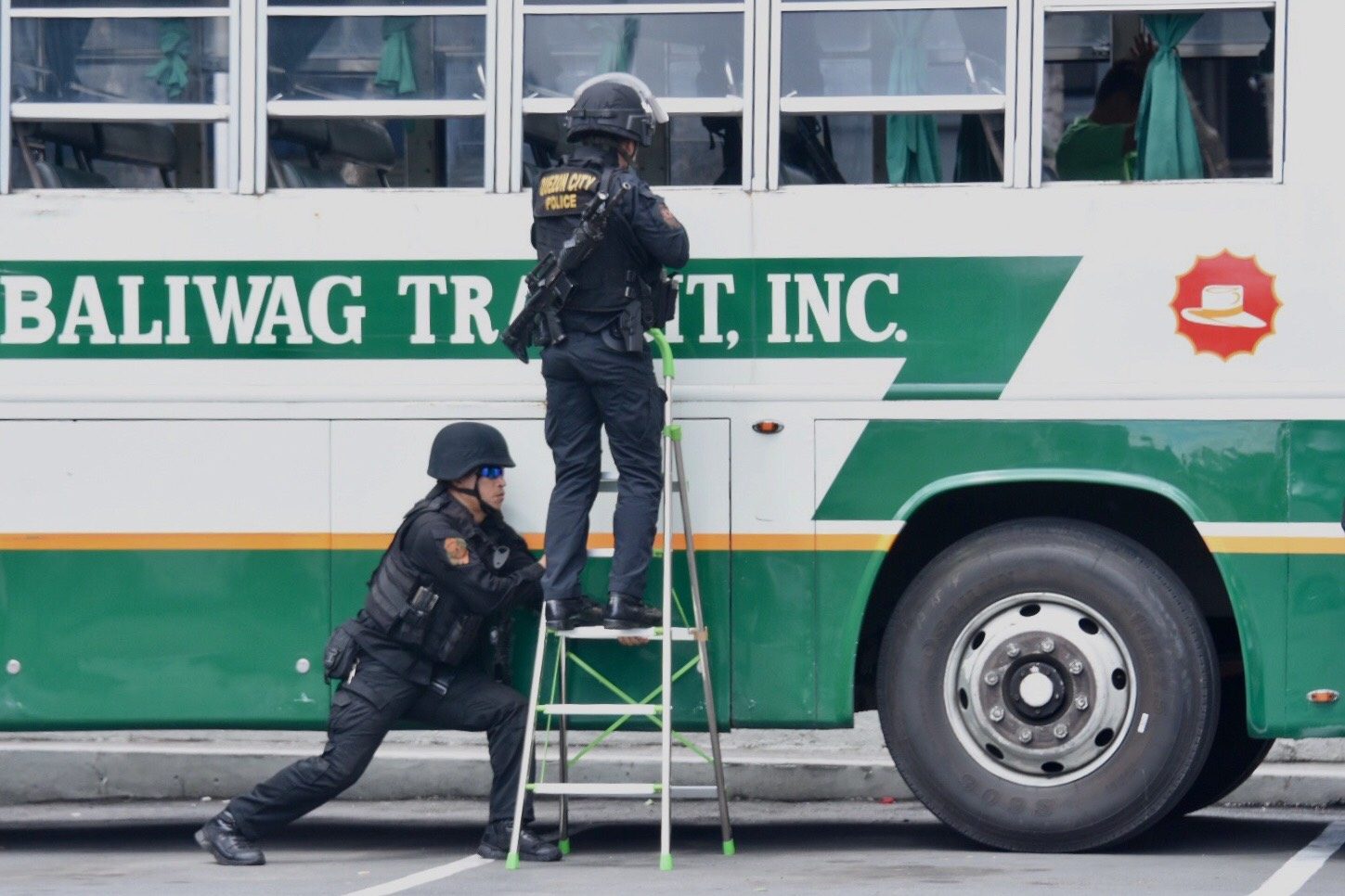 IN PHOTOS: Police simulate terror attack on Cubao bus terminal