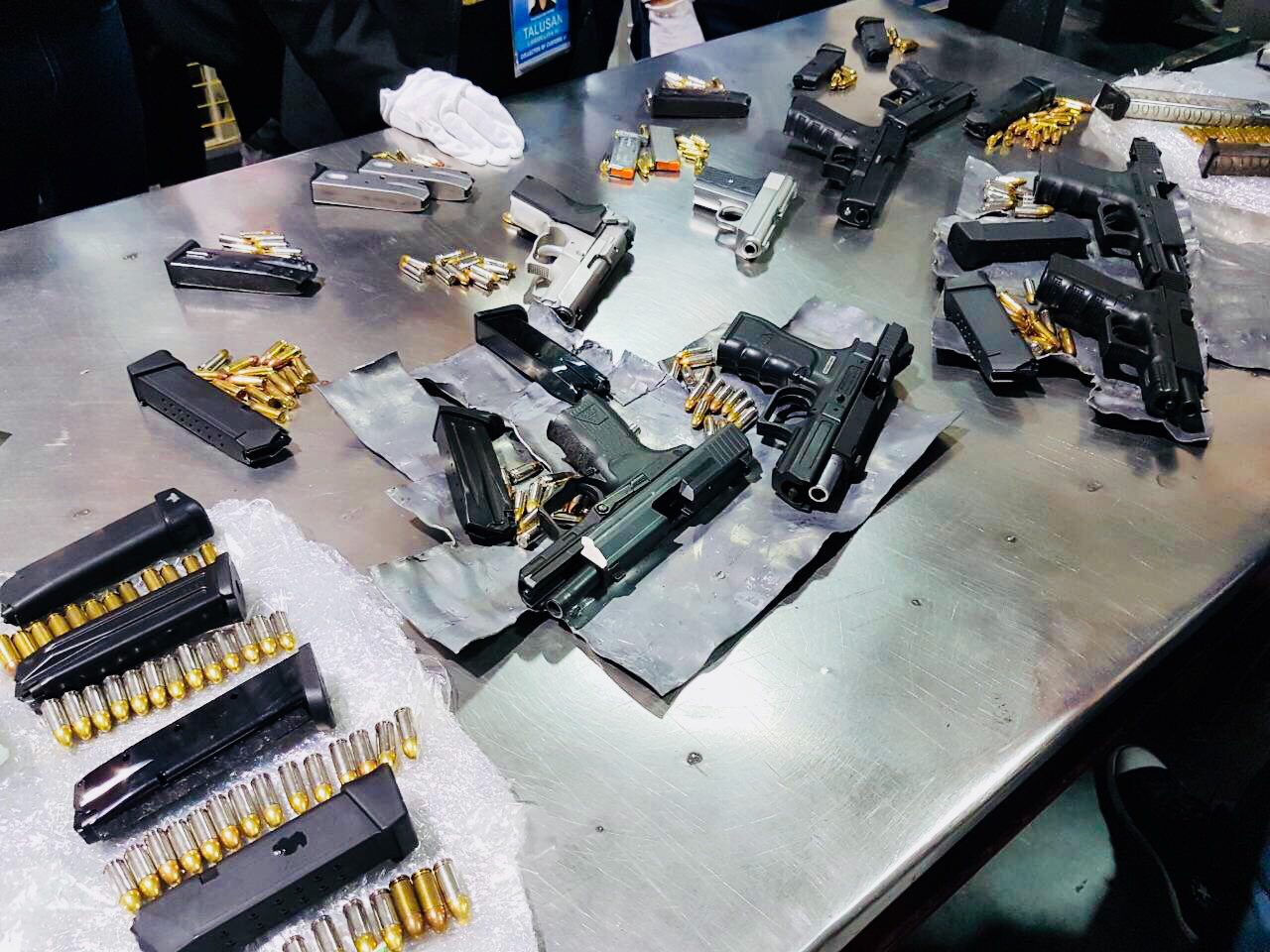 Customs confiscates cache of firearms, ammunition in Pasay City