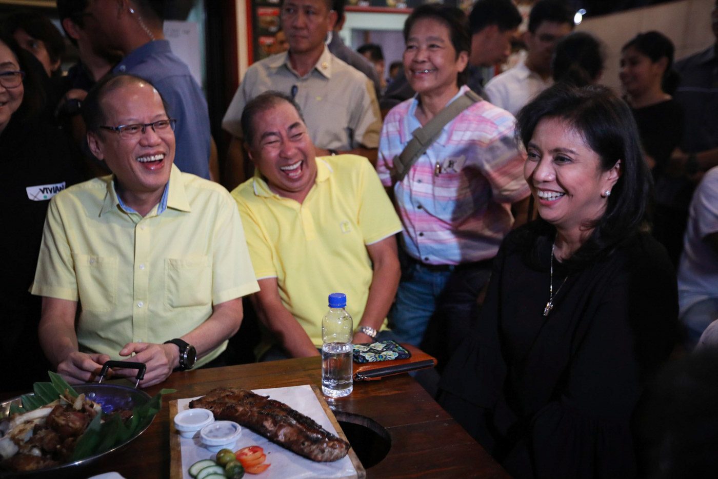 STALWARTS. Vice President Leni Robredo in a light moment with former president Benigno Aquino III (left) and Oriental Mindoro Governor Alfonso Umali Jr (middle) at the LP anniversary party. Photo by OVP)  