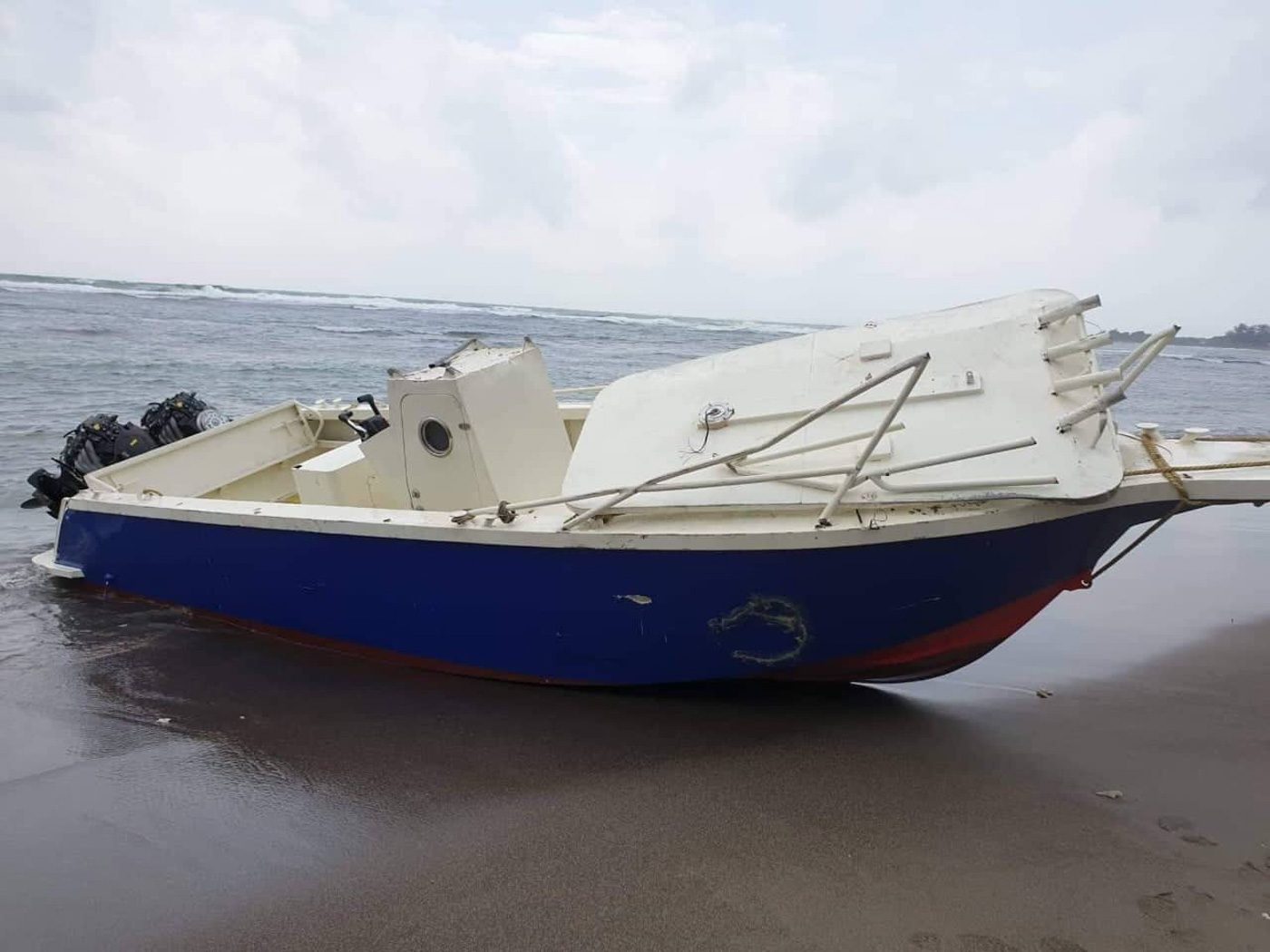 Zambales cops find P80-M shabu in abandoned speedboat