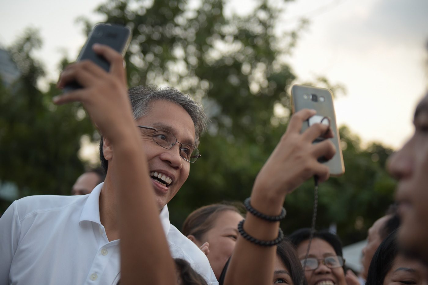 Mar Roxas in 2019? ‘Let’s cross the bridge when we get there’