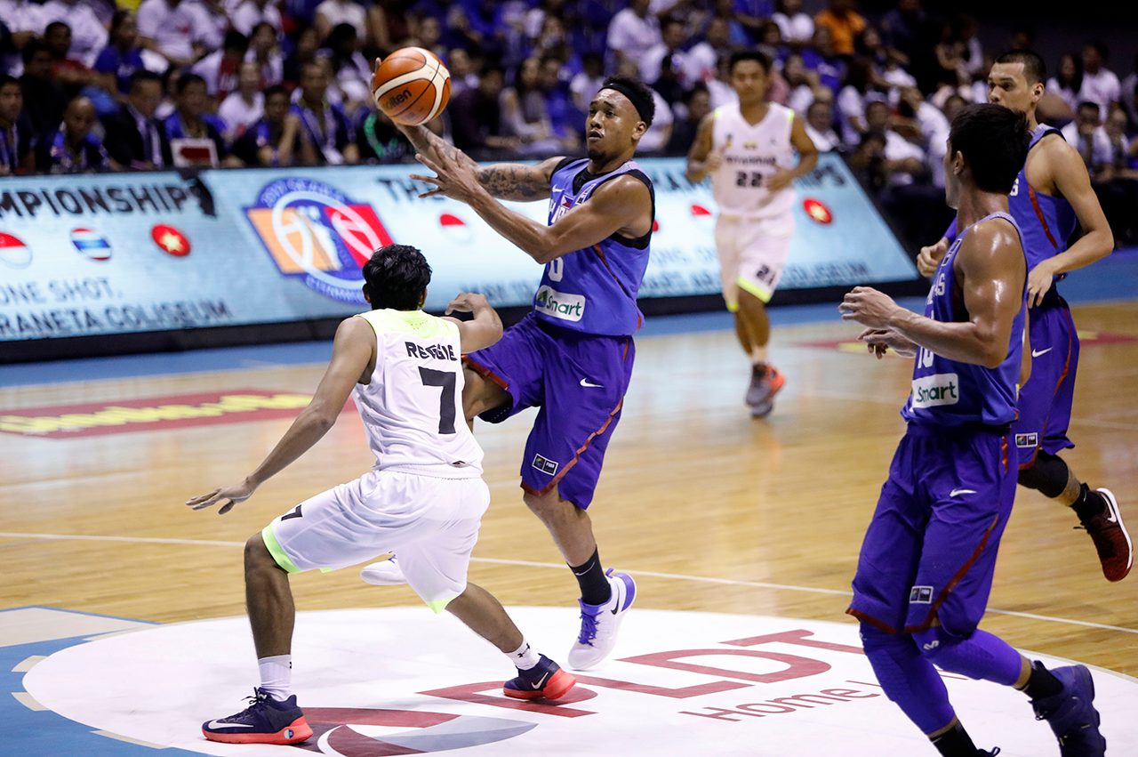 Calvin Abueva makes a play on the run. Photo by PBA Images  