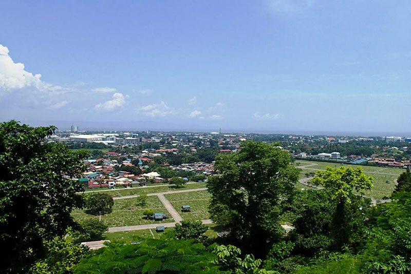 VIEW OF DAVAO. Take it in at Jack’s Ridge. Photo by Gene Ang