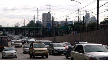 EDSA. View of vehicular traffic along the northbound lane of Epifanio delos Santos Avenue, near Orense Street, Makati, March 6, 2012. Photo by Michael Josh Villanueva.