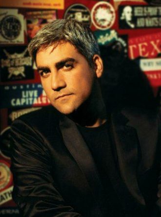 Taylor Hicks. Photo courtesy of Hicks' official page on Facebook.