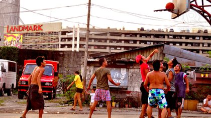 PLAYTIME. Teeners of the community find time for play amidst challenging conditions. Photo by Andrea Zara Dayao