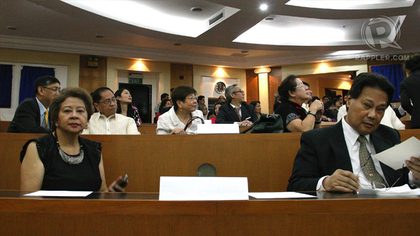 COMFORTABLE FAMILY. Chief Justice Renato Corona says he and his wife come from families with means. File photo by Emil Sarmiento 