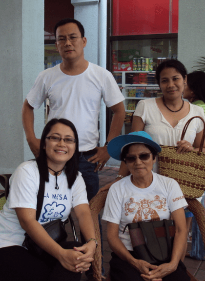 ONE HAPPY FAMILY. The author with her mom and siblings. Photo from Jocelyn Andaya