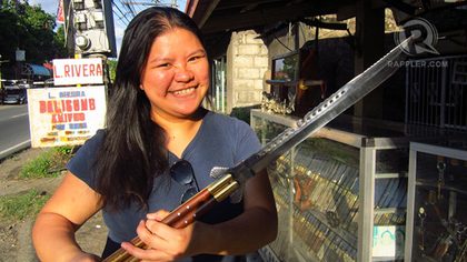 ONE SERIOUS BALISONG LOVER you don't mess with. Photo by Yobic Arceta