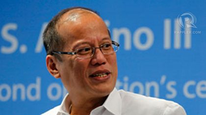 DARING CORONA. President Benigno Aquino III wants Chief Justice Renato Corona to open his dollar accounts for public scrutiny. Photo courtesy of Malacañang/PCOO.