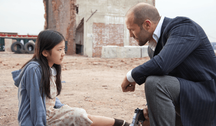 I GOT YOUR BACK. Mei (Catherine Chan) and Wright (Jason Statham). Movie still from Viva Films