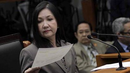 LEAK SOURCE. Chief Justice Renato Corona is convinced that PSBank Katipunan branch manager Annabelle Tiongson is the source of the leak of his bank accounts. File photo from Senate pool 
