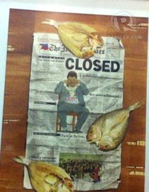 NEWSPAPER. An artwork featuring the front page of the Manila Times when it was closed during the Estrada administration. Photo by Ayee Macaraig.